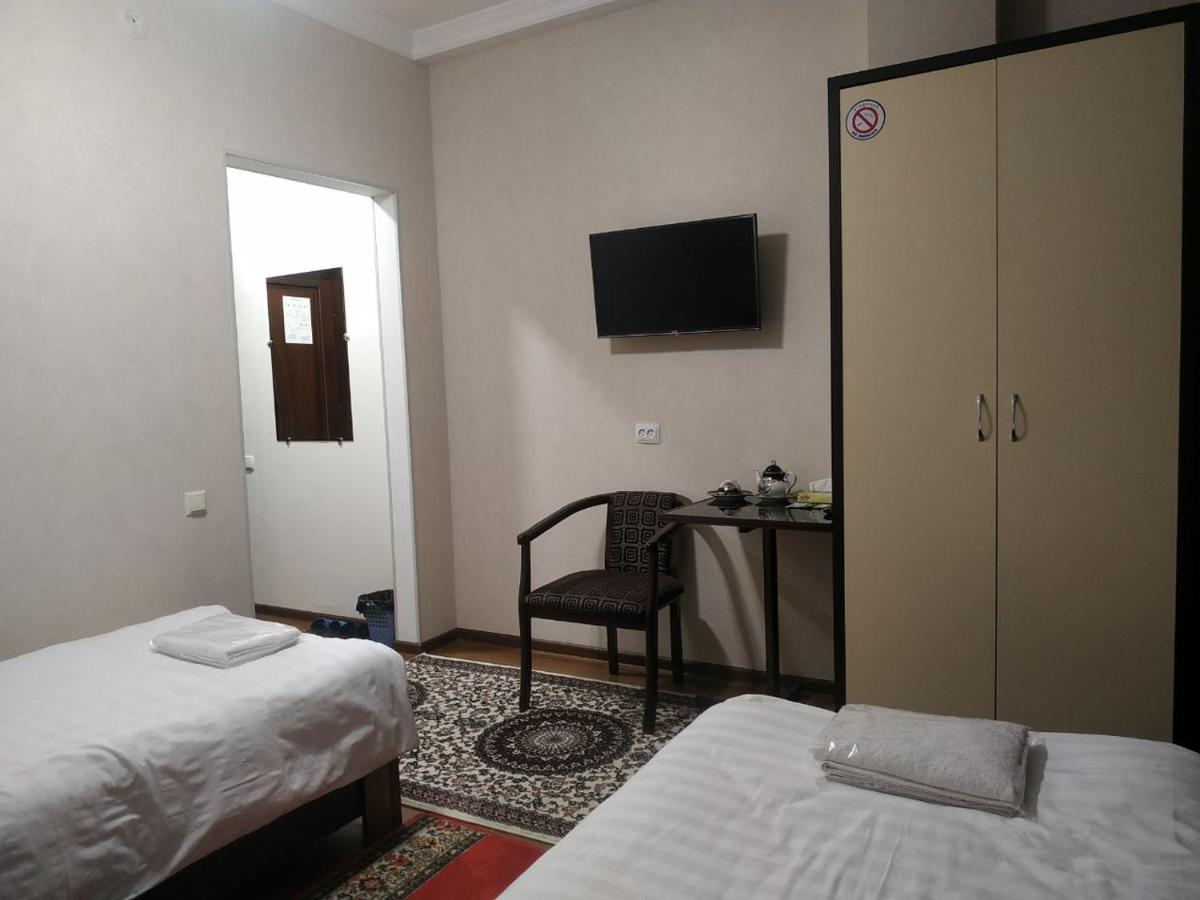 Hotel Avesto Tashkent Exterior foto