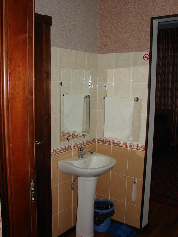Hotel Avesto Tashkent Exterior foto